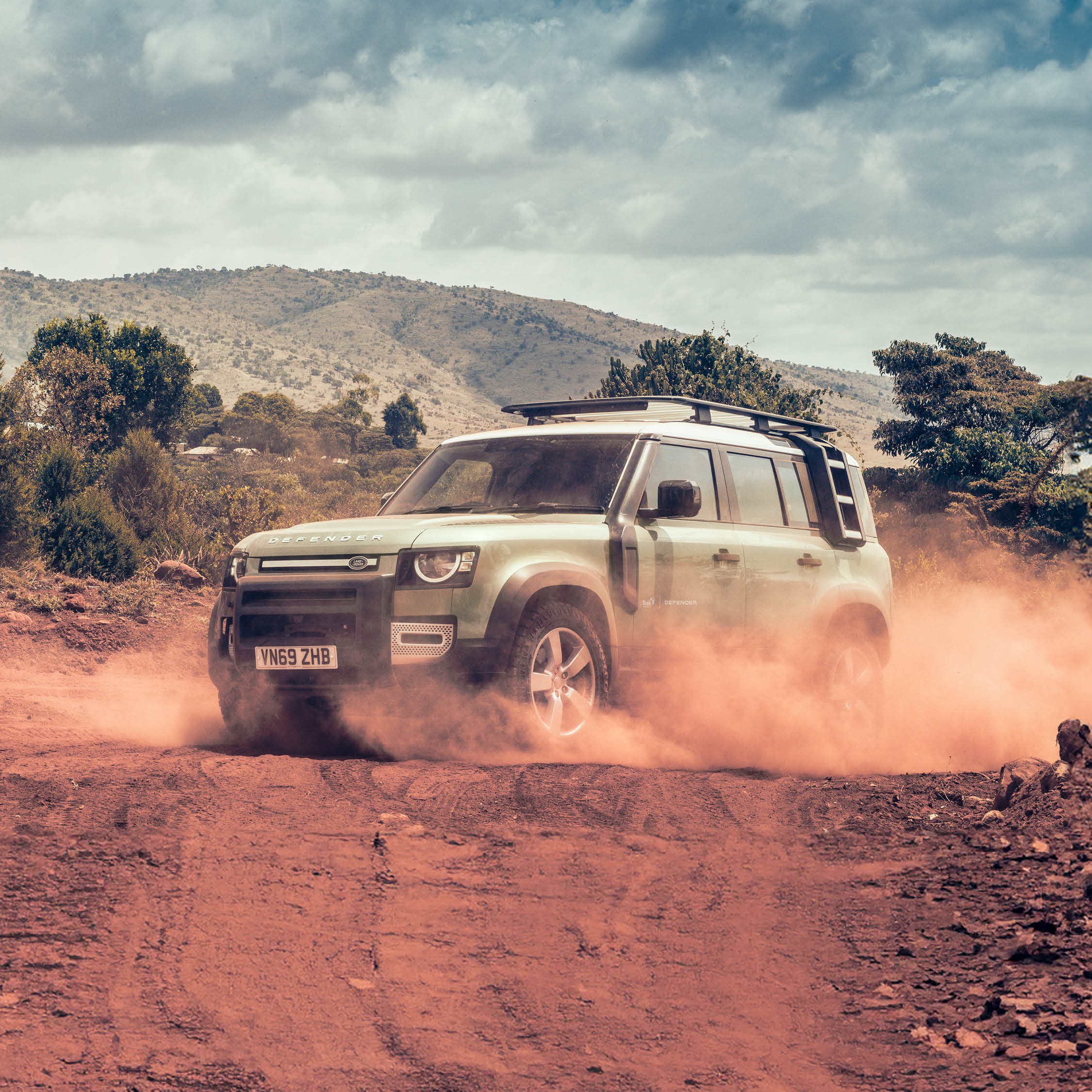 Defender in der Wüste